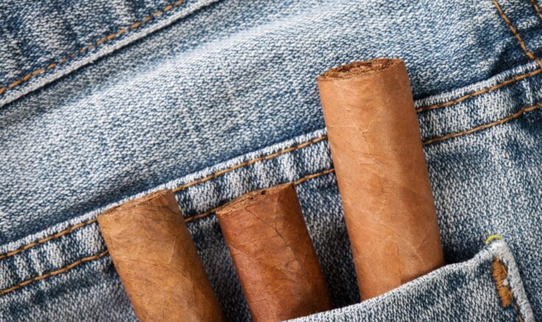 What Are Cigarillos A Guide to These Small Cigars